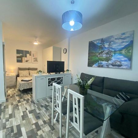 Apartamento Holidays2Benalmadena Siroco Parking And Balcony Exterior foto