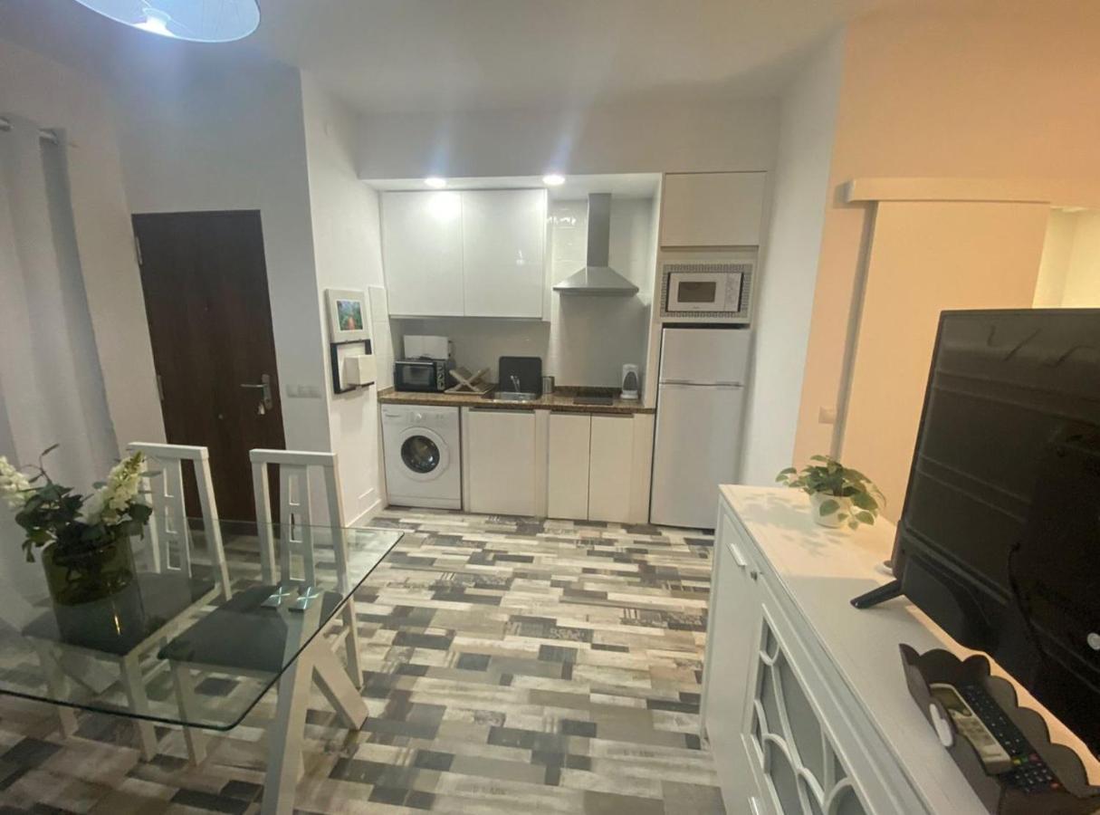 Apartamento Holidays2Benalmadena Siroco Parking And Balcony Exterior foto